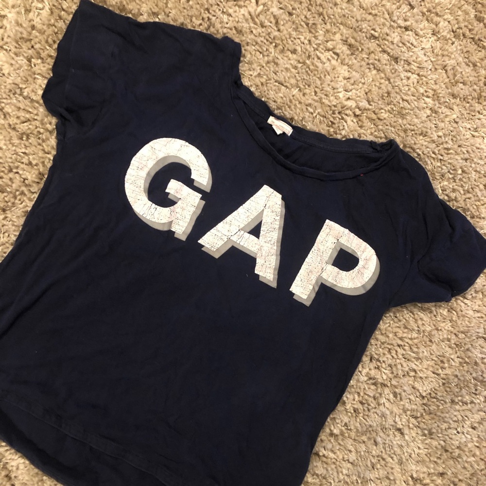 GAP T-Shirt